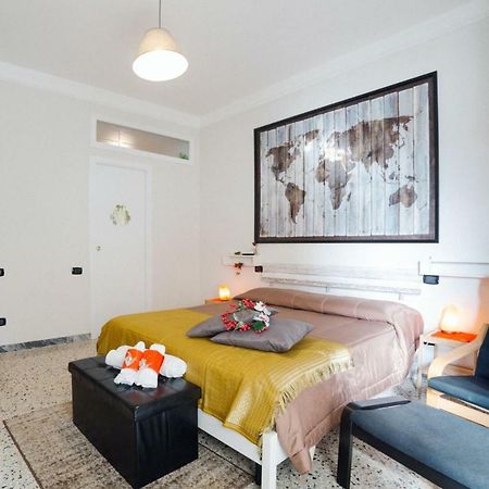 Little Room Салерно Екстериор снимка