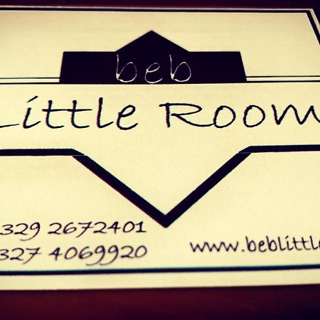 Little Room Салерно Екстериор снимка