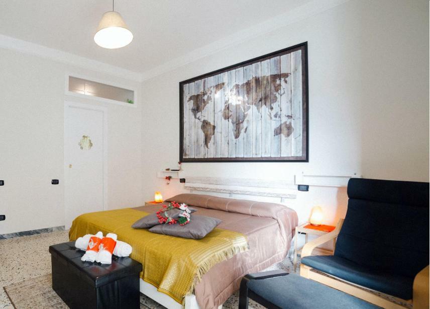 Little Room Салерно Екстериор снимка