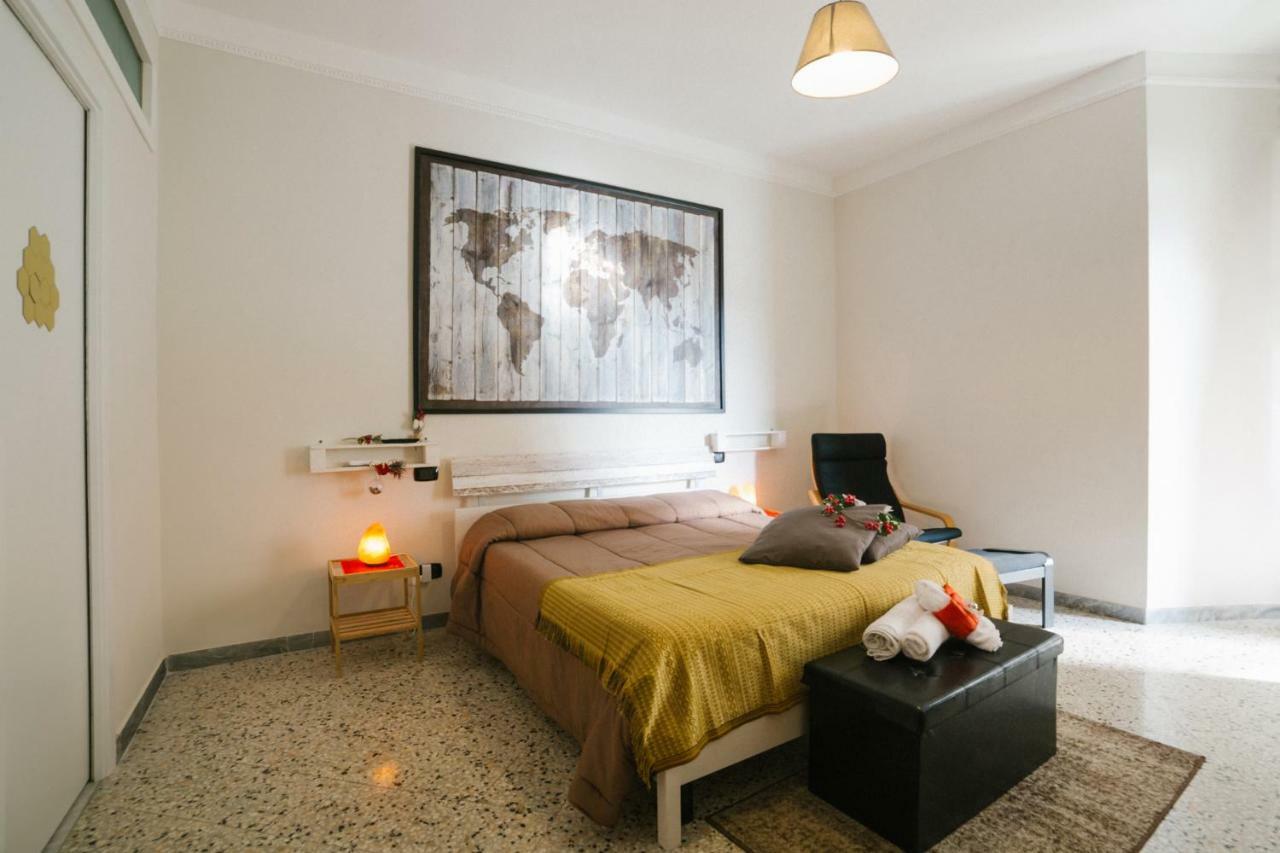 Little Room Салерно Екстериор снимка